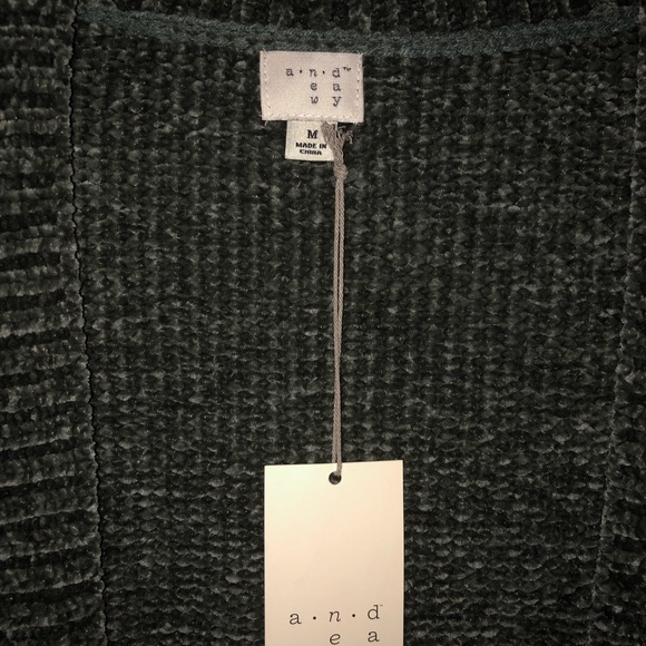 Green Cardigan - Picture 6 of 8